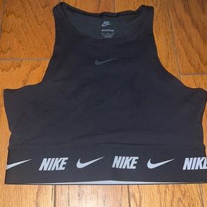Nike top for working out or just wearing around!